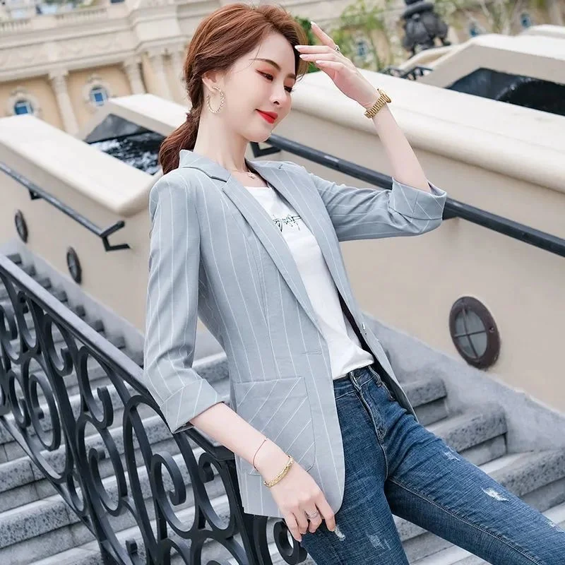 

Striped Small Suit Jacket Women's Casual 2022 Spring And Summer Latest Coat Slim Three-Quarter Sleeve Blazer Female Jackets Tops