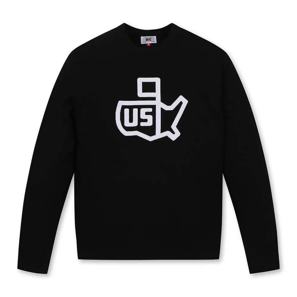 Покажите свой модный наряд. Женский теплый вязаный свитер. Изысканный и