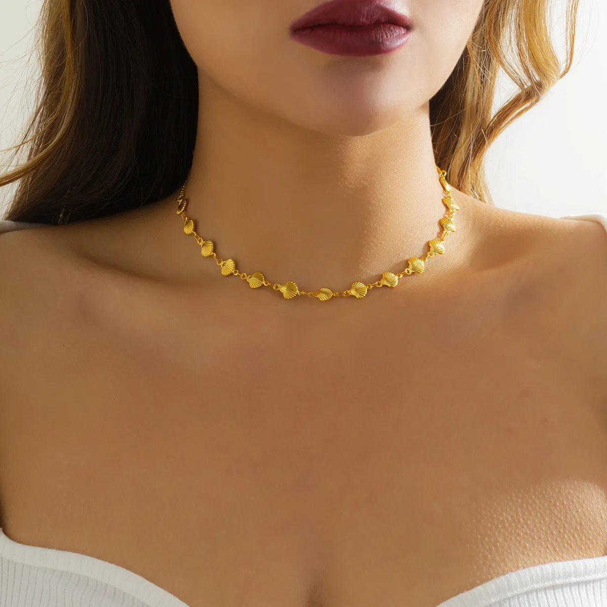

Fashion Temperament Scallop Clavicle Chain Necklace Gold Silver Color Simple Vintage Splicing Necklace for Women Jewelry Gift