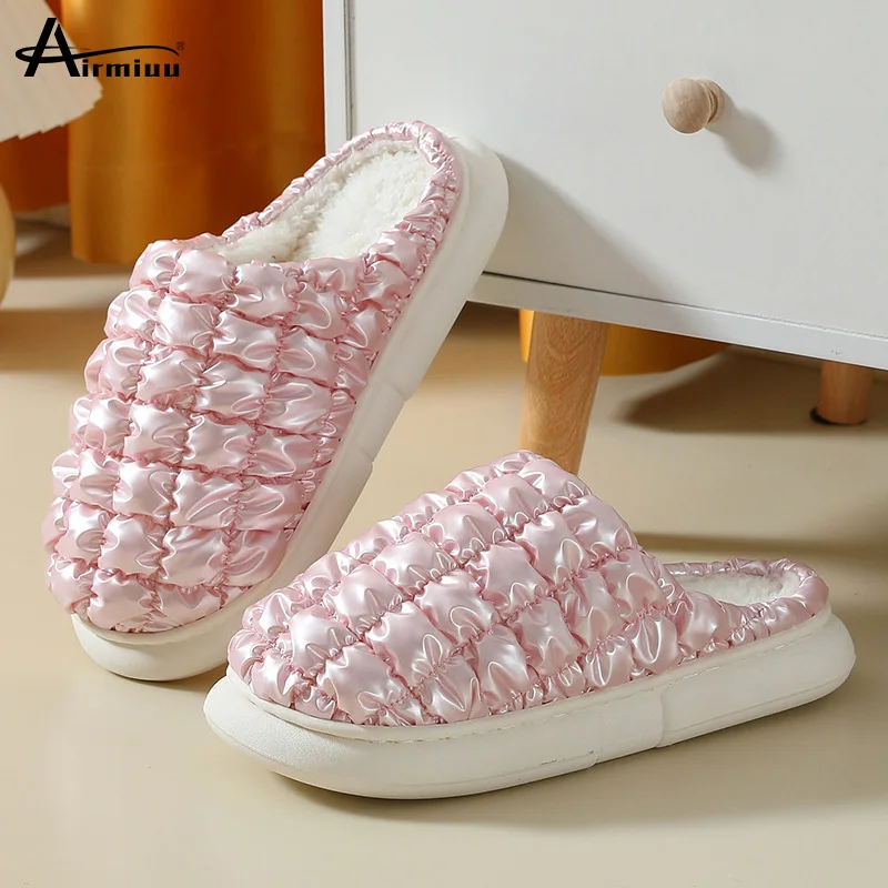 

Plush Warm Home Flat Slippers Lightweight Soft Comfortable Winter Slippers Women's Cotton Shoes Indoor Home Female Fuzzy Shoes