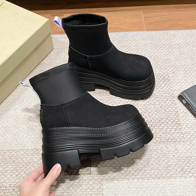 Женские кожаные ботильоны зимние теплые ботинки на меху короткие в британском