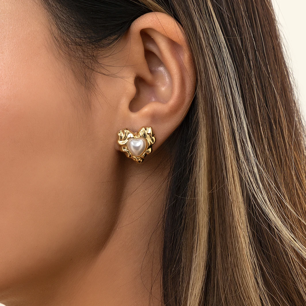 

Ingemark Kpop Simple Heart Pearl Stud Earrings for Women Girls Wedding Bridal Gold Color Fashion Ear Jewelry Accessories 2022