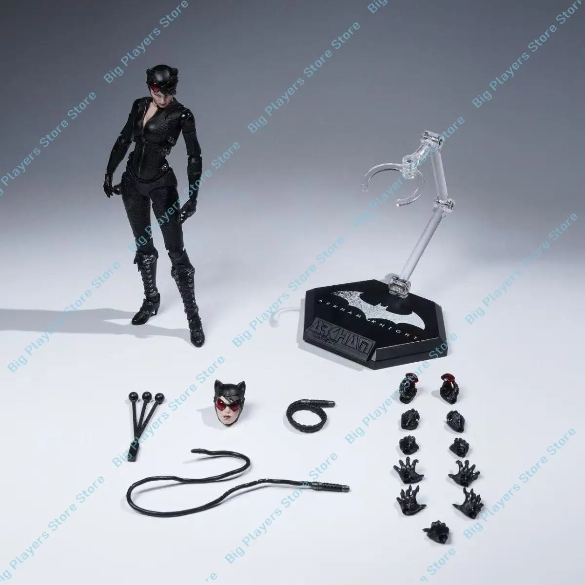 Фото В наличии: Коллекционная подвижная фигурка DC Catwoman (Кэтвумен) из серии Arkham Knight от Yuanye Culture Fine Production, с защитой от УФ-излучения (UPF) №4