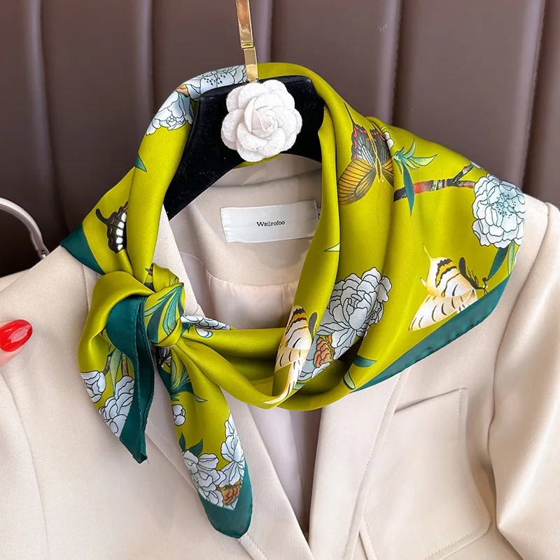 Рисунок 2 - Женский модный шарф в стиле бохо