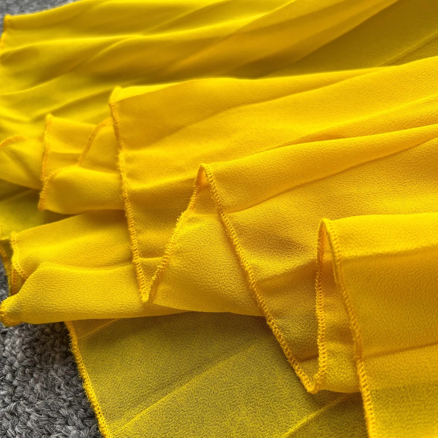 Шикарные желтые платья без рукавов Вечерняя вечеринка с открытой спиной на