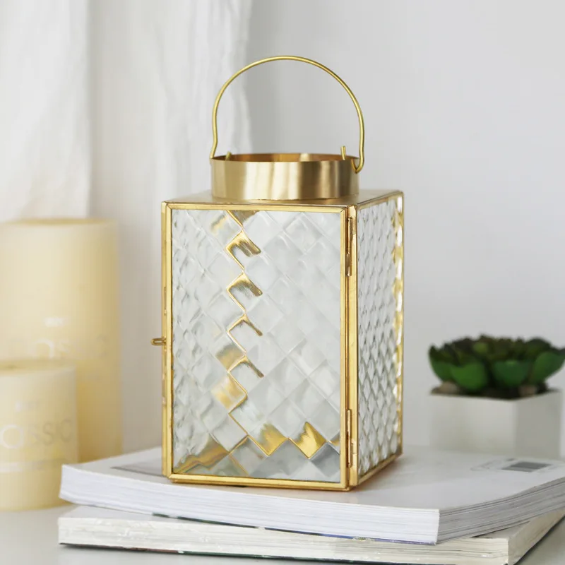 

European-style ornaments candle wind lamp portable crystal glass wind lamp wedding atmosphere lampshade candle candle holder