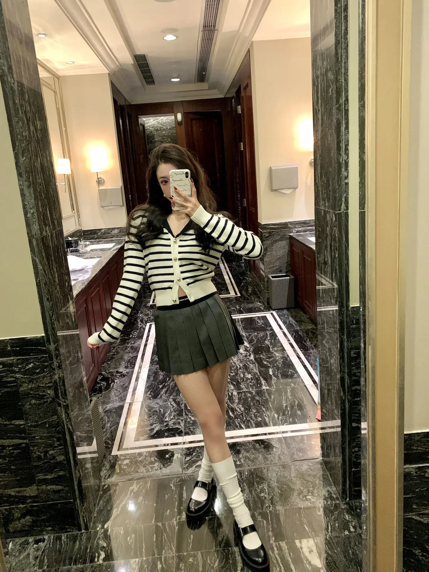 Осенний вязаный свитер Miu женский свободный теплый кардиган в стиле Харадзюку