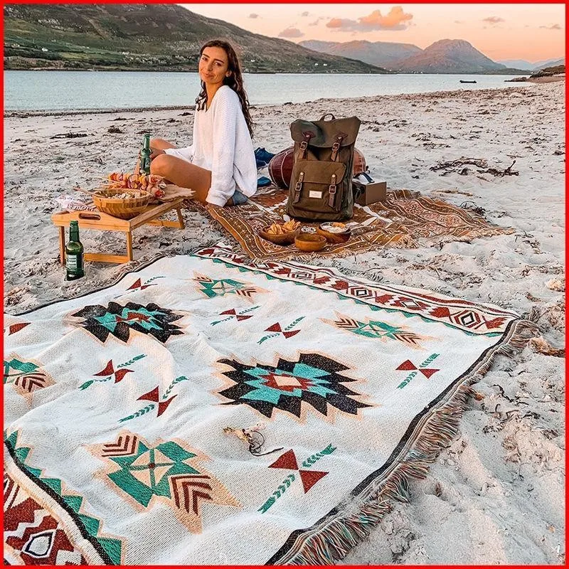 

Knitted Picnic Blanket Camping Mat Outdoor Picnic Mat Sofa Blankets Towel Nap All Inclusive Couch Slipcover Dustproof Tablecloth