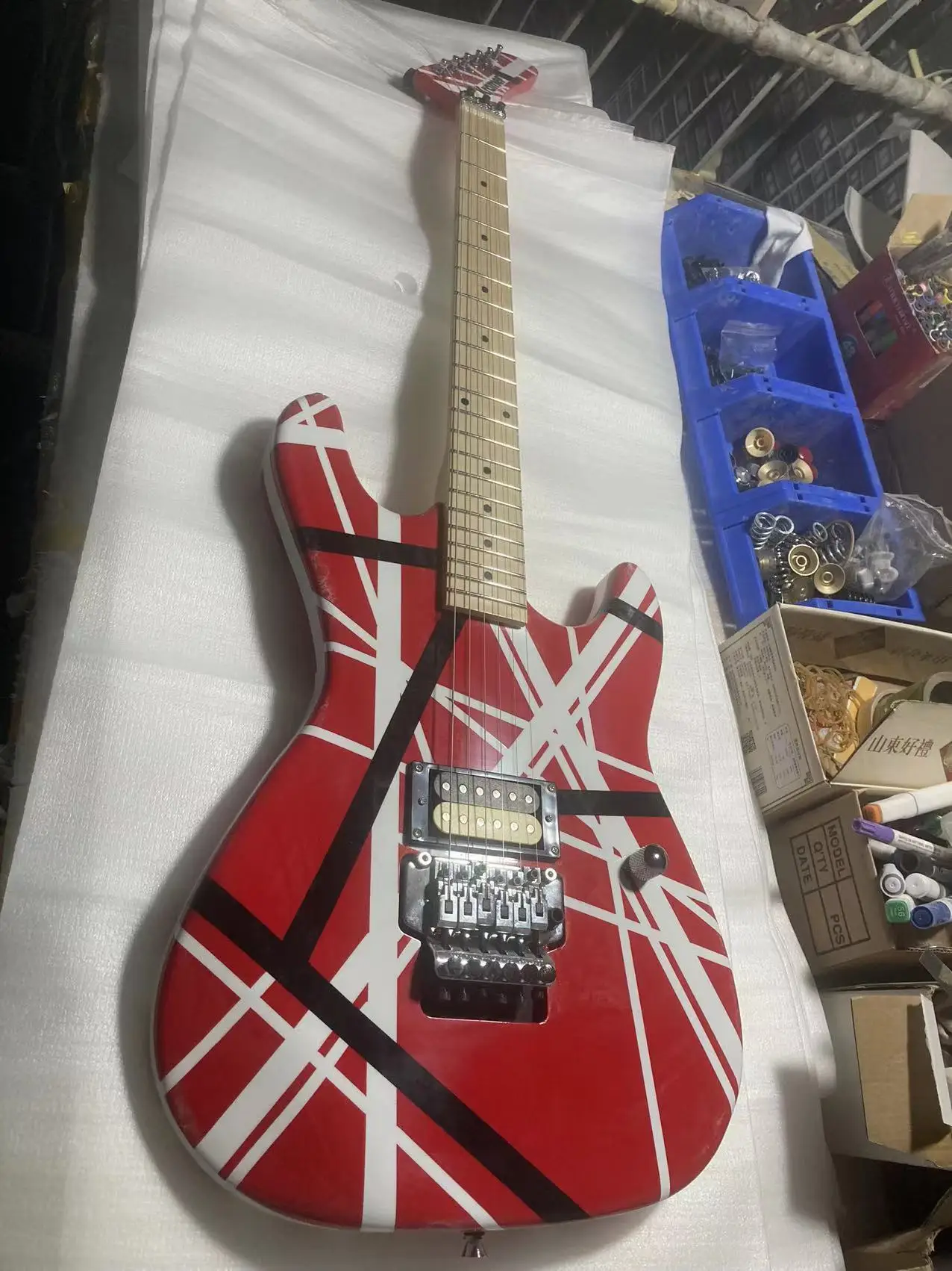 

EVH 6 String Electric Guitar Basswood Body White Stripe Glossy Finish Free Delivery