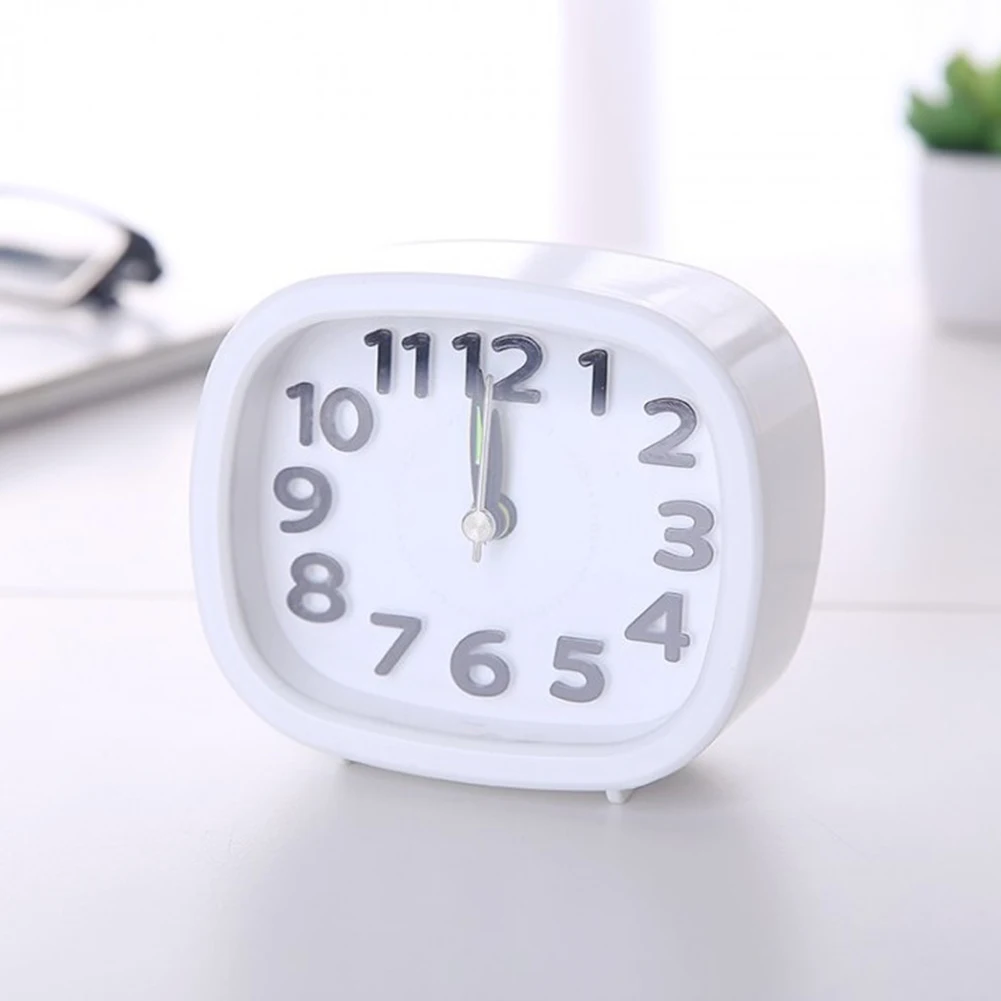 

Digital Alarm Clock Rectangle Bedside Small Silent No-Tick Alarm Clock Battery Operated Quartz Bedside Alarm Clock Night Light