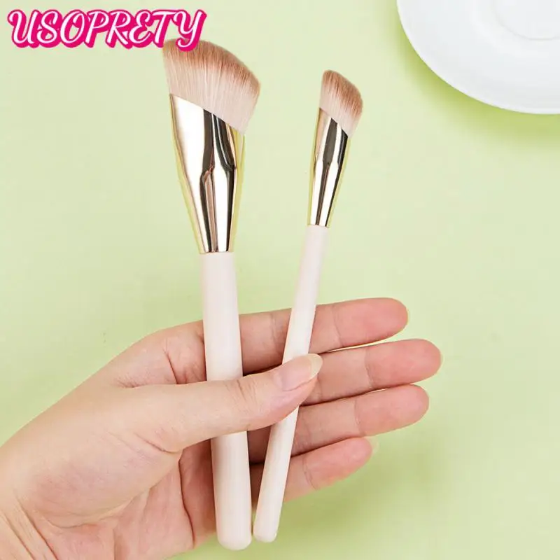 

1Pcs Foundation Makeup Brush Oblique Head Liquid Foundation Concealer Cosmetic Blending Brushes Face Contour Beauty Tool