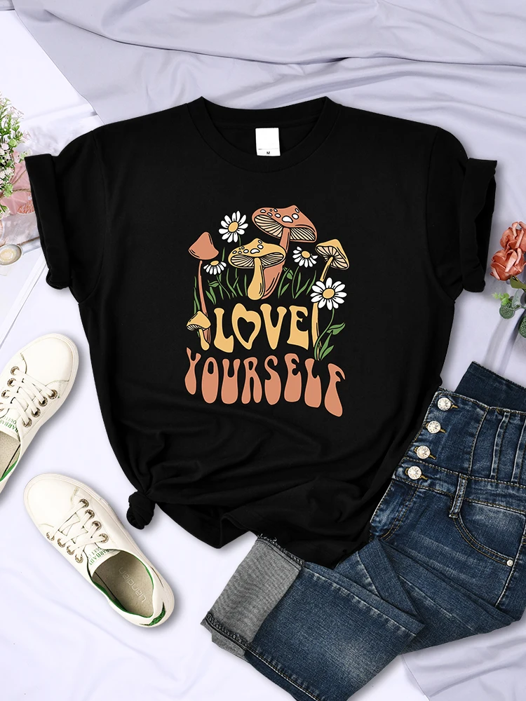 

Love Yourself Blooming Mushrooms And Flowers Women Tshirt Breathable Short Sleeve Fashion Cool Streetwear Casual O-Neck Tshirt