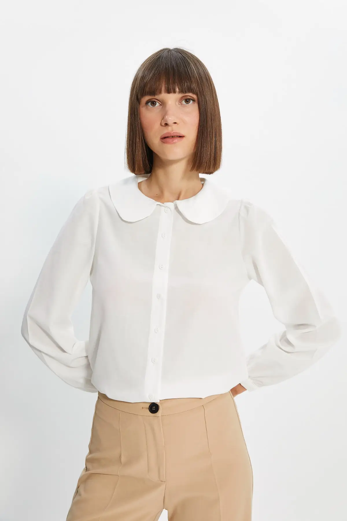 

Trendyol Collar Detailed Shirt TWOAW22GO0568