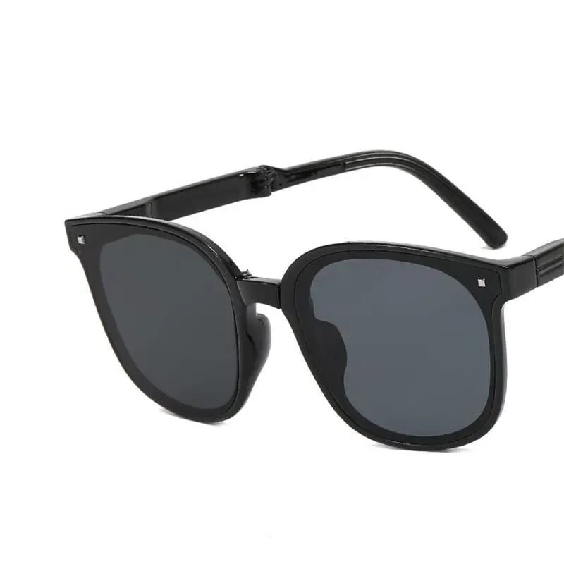 new portable folding sunglasses women men fashion brand retro foldable uv400 sunscreen spectacles for driving hot sun glasses free global shipping