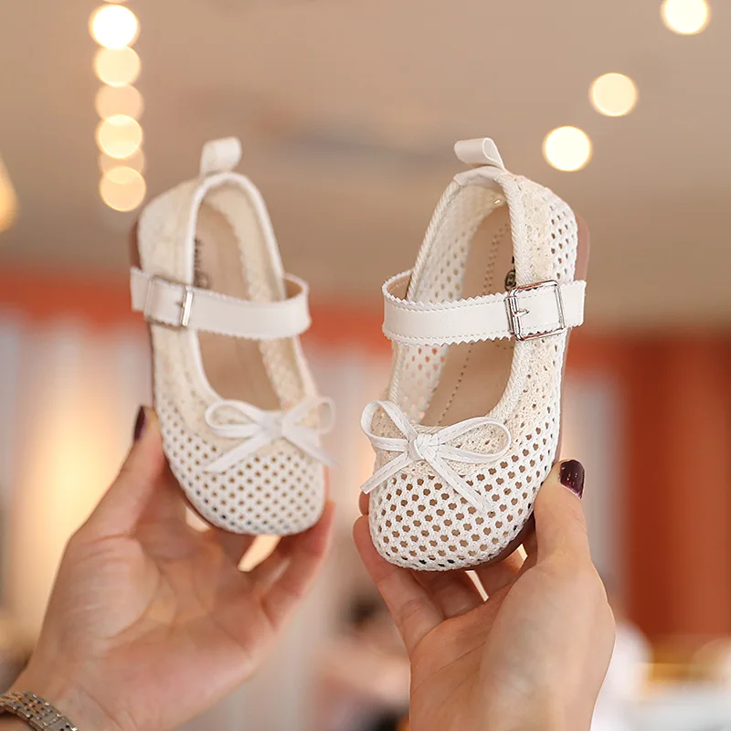 

Сетка для девочек, Новинка весна-лето 2022, маленькая принцесса, кружевная Милая с бантом, Мэри Джейн, детская модная мягкая Повседневная дыша...