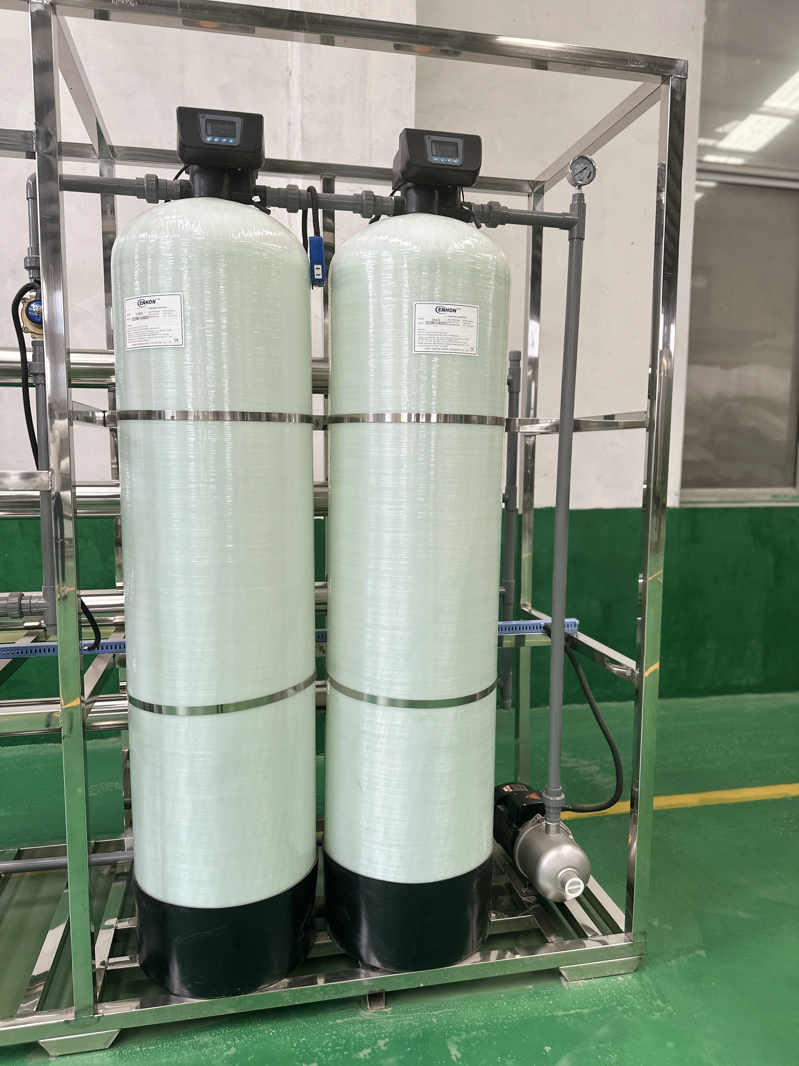 Рисунок 4 - Установка для очистки воды с обратным осмосом (RO)