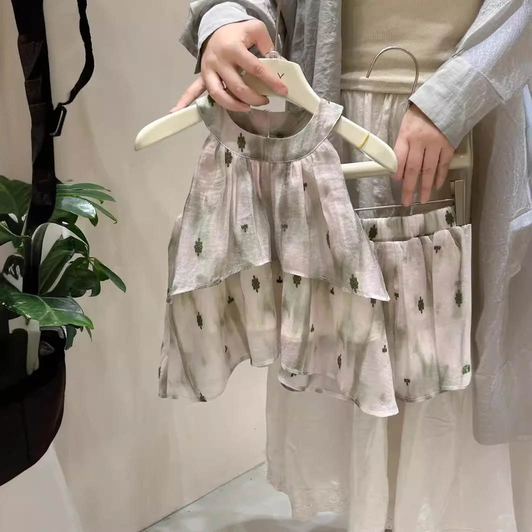 Одежда для девочек костюм 2024 летняя шифоновая рубашка без рукавов шорты новый