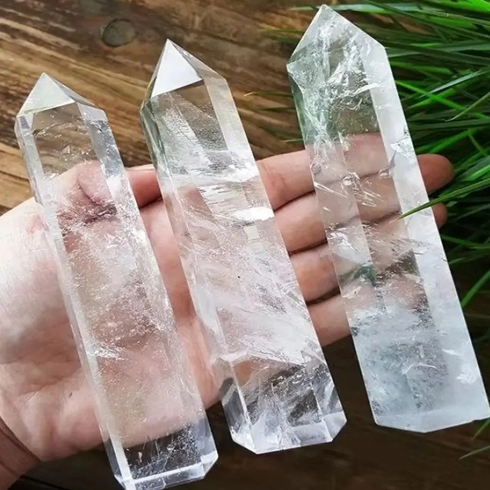 

Кварцевый обелиск для дома