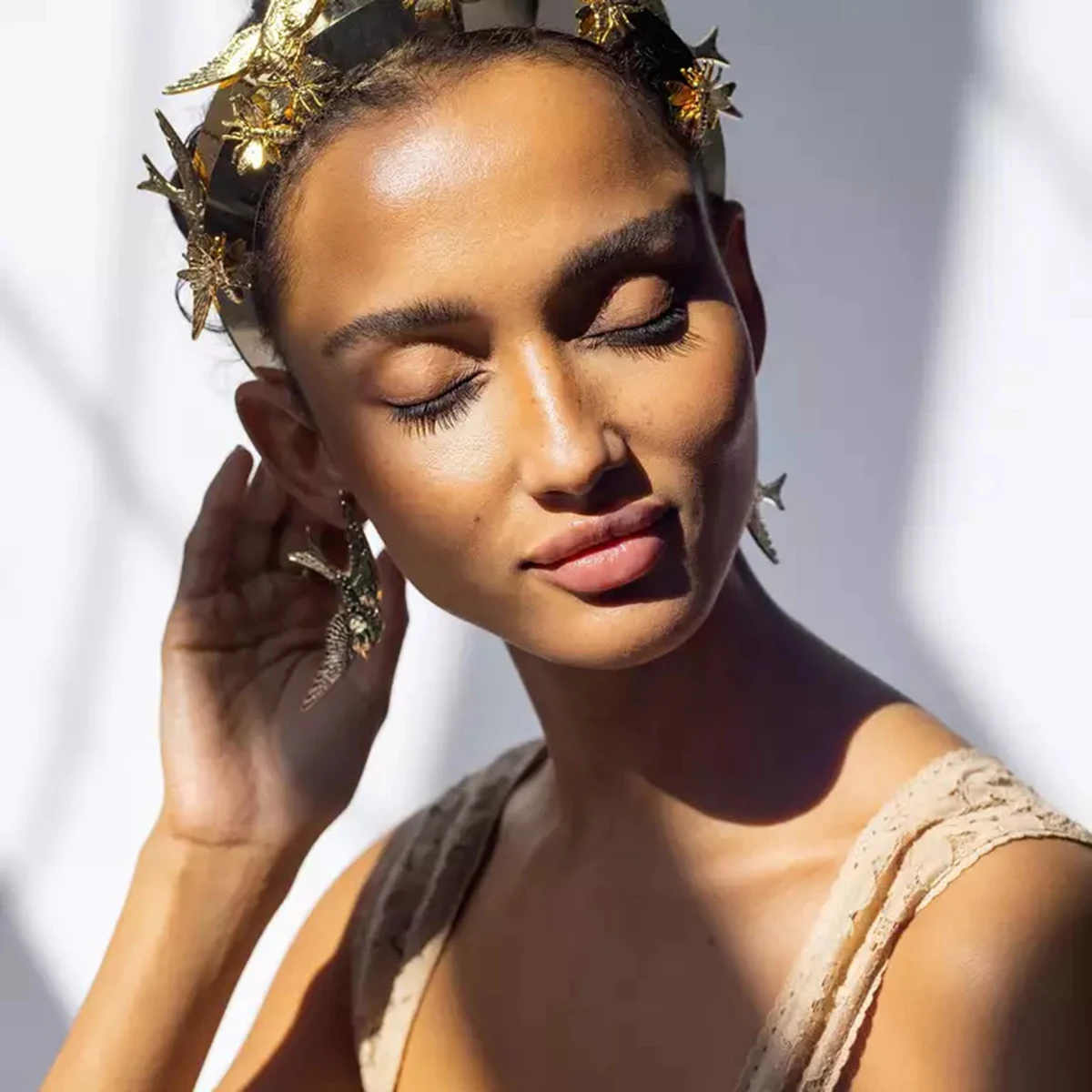 Minimalist 18k Gold Plated Retro Swallow Earrings Hair Clip Stainless Steel Women Rust Proof Exquisite Jewelry Bijoux