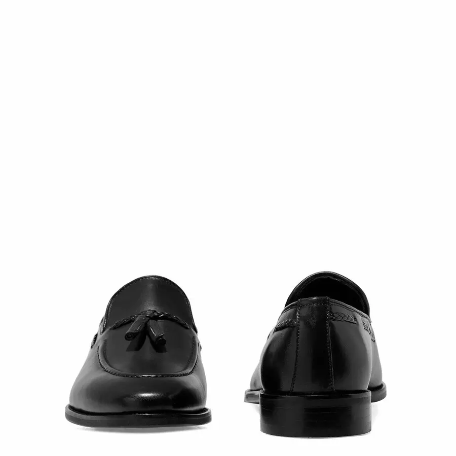 

Men Casual Shoes
