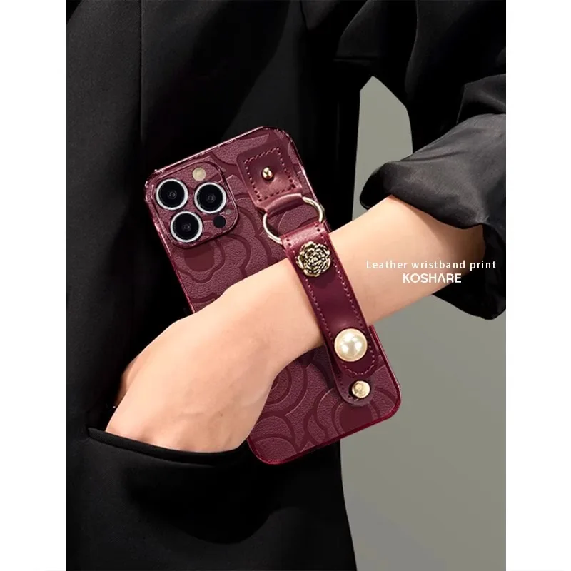 Кожаный ремешок с камелией для телефона 6promax женский чехол Новое поступление