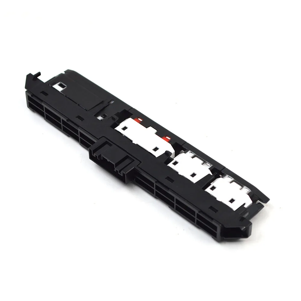 Несколько переключателей для PASSAT 3G B8 D 927 132 C D927132C