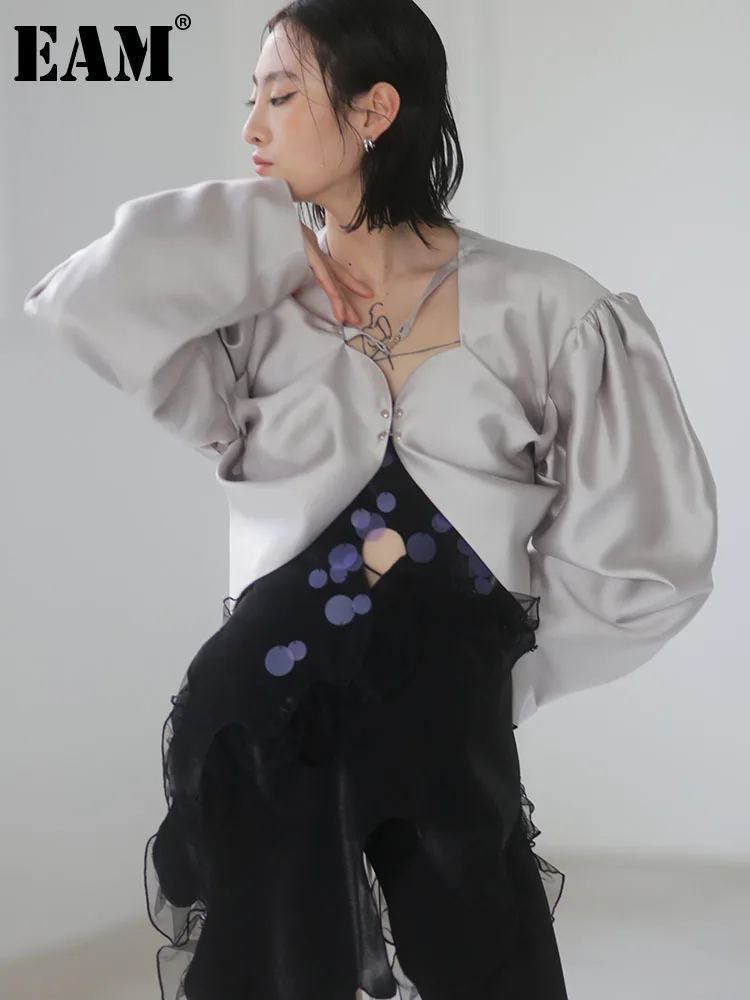 

[EAM] Light Gray Pleated Irregular Shaped Jacket New Square Collar Long Sleeve Women Coat Fashion Spring Autumn 2022 1DE7197