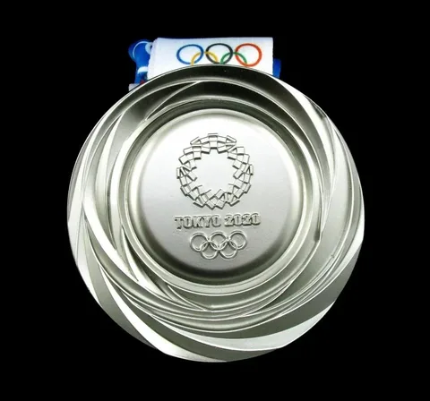олимпийская медаль токио. медаль олимпийских игр 2020. медали олимпиады в токио 2021. медалей олимпийских игр в токио 2020. медали токио 2020.