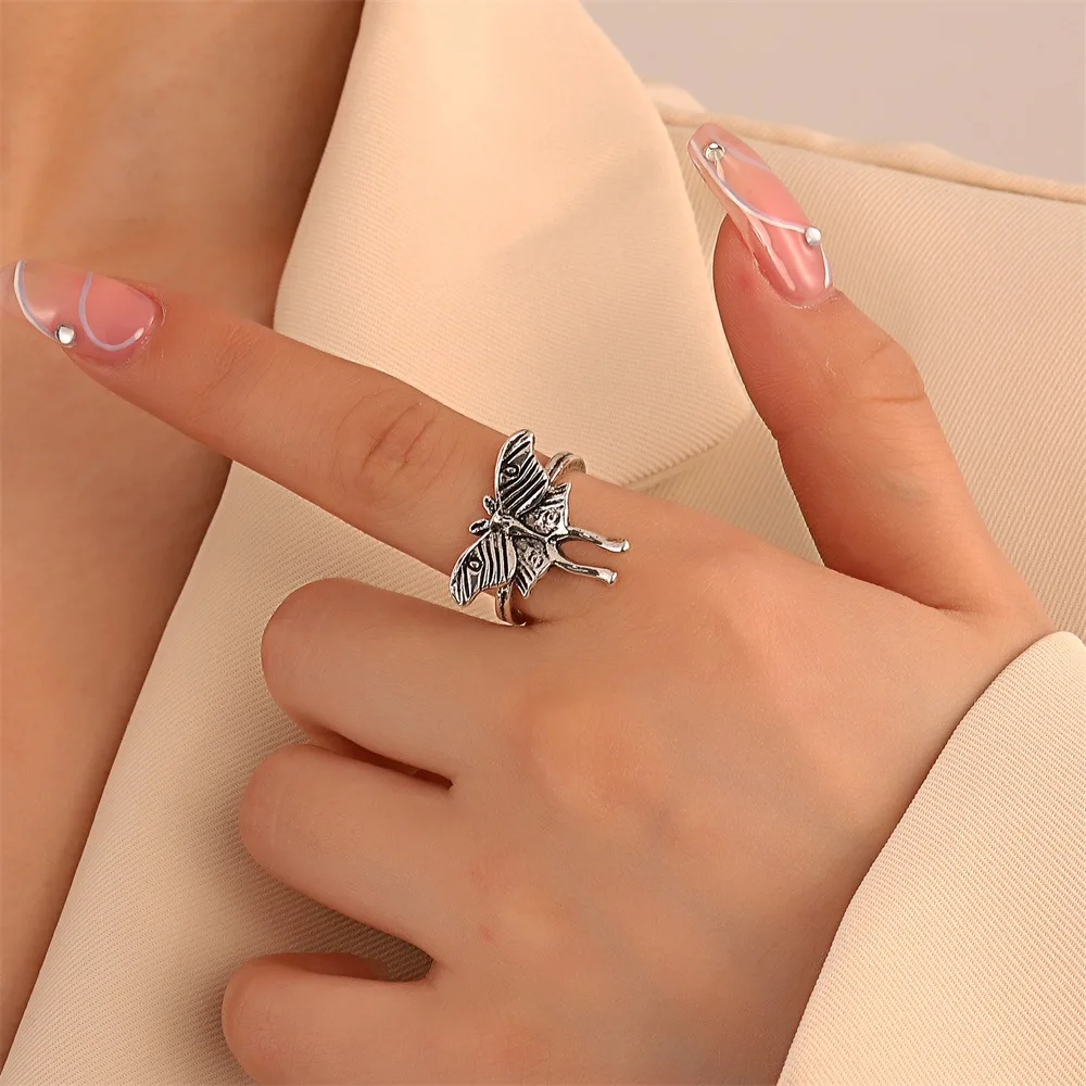 

New Fashion Butterfly Ring Women Gothic Dark Metal Old Index Finger Ring Fashion Punk Men Women's Ring Stainless Steel Ring