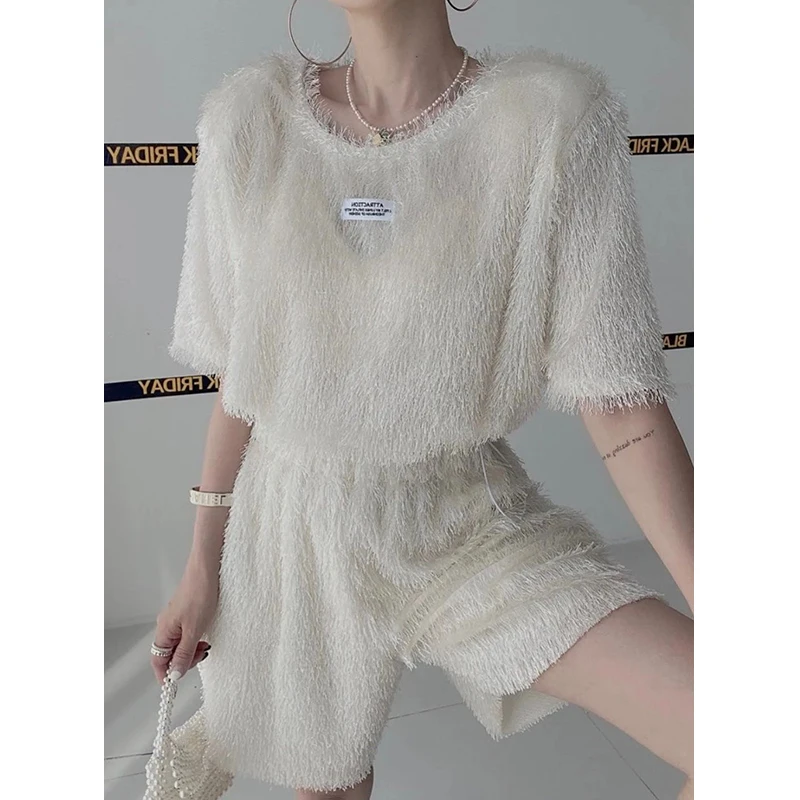 

Clothland Women Stylish Fur Blouse Shorts Suit Two Piece Set Short Sleeve Crop Top High Waist Mini Shorts Summer Suits TZ494