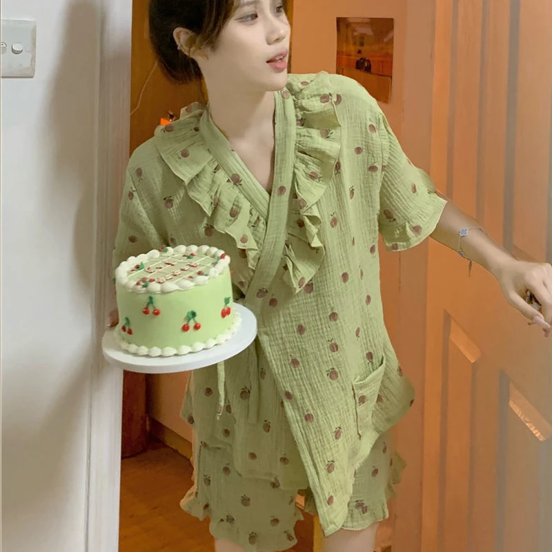 

2023 New Japanese INS Pajamas Female Student Summer Matcha Green Sweet Cute Print Honey Peach Crepe Short Sleeve Kimono Home Fur