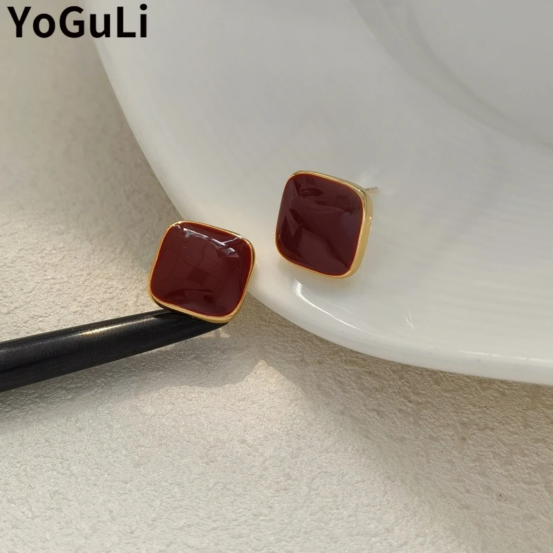 

925 Silver Needle Modern Jewelry Red Enamel Earrings Popular Design Simply Geometric Stud Earrings For Celebration Gifts
