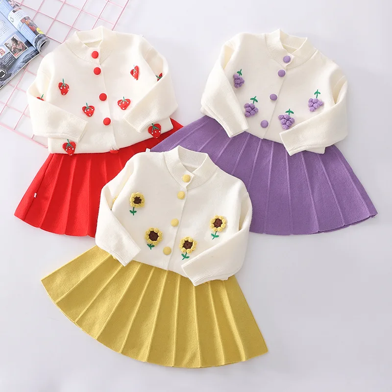 

Children's Knitted Sweater Dress 2022 New Girl Fruit Handmade Flower Two-piece Set Baby Fashion Children's Clothing