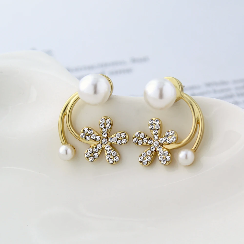 

Delicate Pearls Flowers Metal Earrings for Women Jewelry Gift Rhinestone Earrings Femme Cold Fashion Korean Women's Earrings