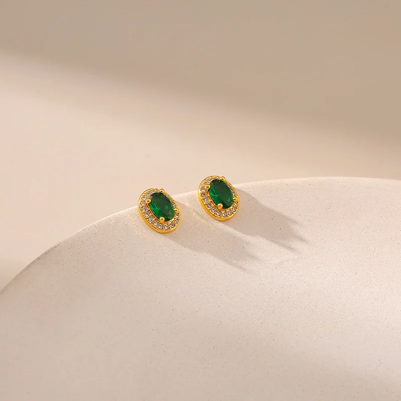 

Copper Plated 18K Gold Europe And The United States Unique Personality Exaggerated Design Inlaid Green Zircon Earrings Women