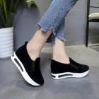 Мокасины женские замшевые на платформе, элегантные лоферы, повседневная обувь, без застежки, черные, серые