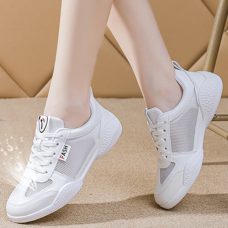 Breathable Women Vulcanized Shoes Lightweight Female Sneakers Outdoor Tennis Shoes Anti-slip Women Casual Sneakers Free Shipping