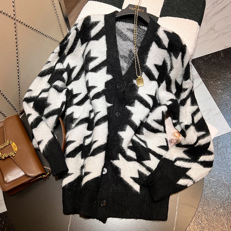 

Thicken Lazy Style Sweater Coat Autumn and Winter New Design Sense Niche Loose Houndstooth Long Sleeve Knitted Cardigan