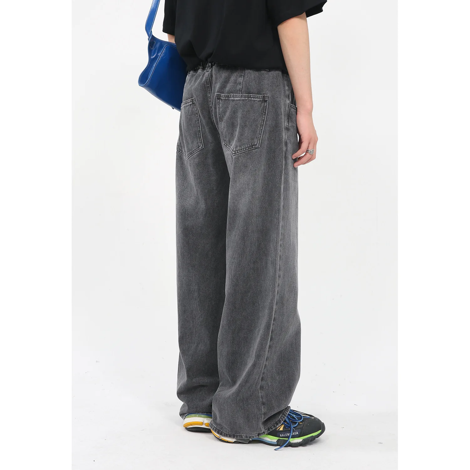 Four seasons men's Korean version loose straight wide leg elastic waist jeans men's ins hot sale mens street wear baggy jeans