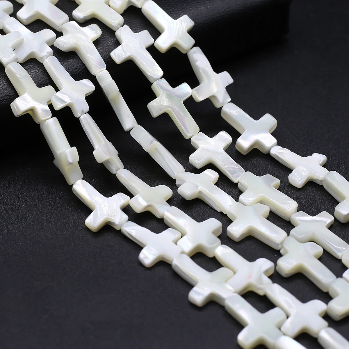 

Natural Fresh Water Shell Beads Cross Shape Spacing Isolation Loose Beaded Jewelry Making Diy Necklaces Bracelets Accessories