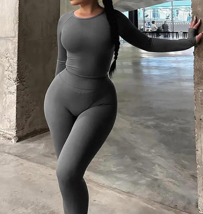 

Женский Новый Лидер продаж 2023, Модный комплект из топа с круглым вырезом и длинным рукавом и брюк