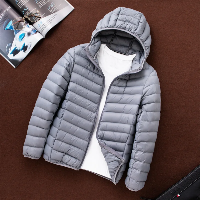 

2022 New Light Down Jacket Men's Stand Collar Slim Slim Light Down Jacket Plus Size Young Men's Hood Tide