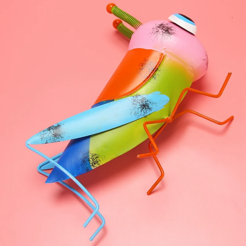 Металлический двор художественный сад фигурки кузнечика молится богомола