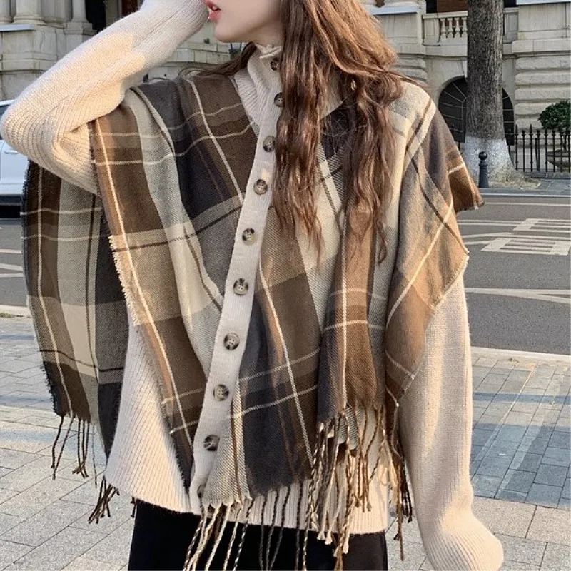 

Hsa осень и зима 2023 новый стиль ленивый винтажный клетчатый женский шаль с кисточками имитация двух частей свитер с высоким воротником кардиган пальто