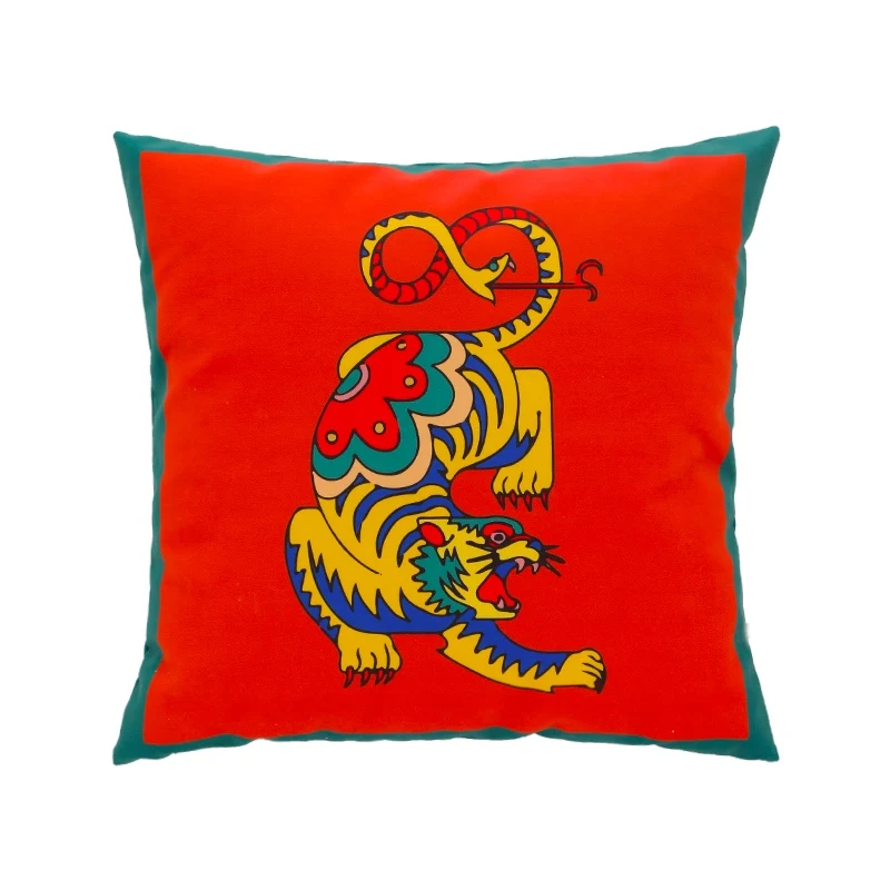

Retro Tiger Red Velvet Cushion Cover Home Cojines Decorative Pillow Case Art Living Room Sofa Bedding Coussin Cojines