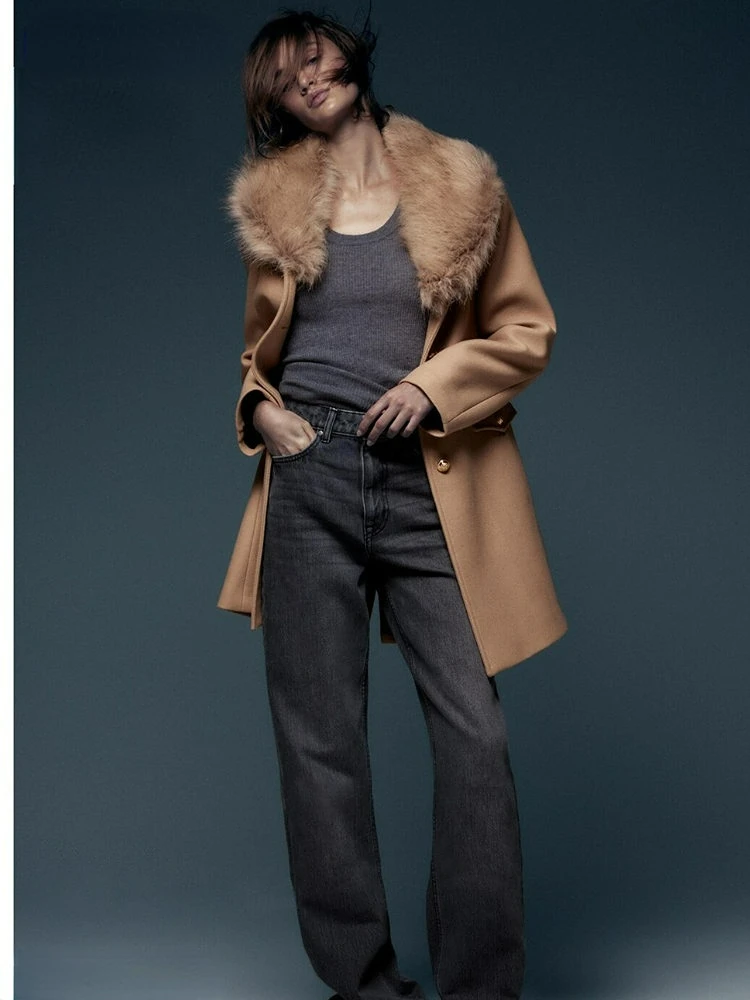 

EVLOOKS New In Winter Straight Cut Wool Blends Coat Faux Fur Collar Loose Casual Long Sleeves Single Breasted Slit Light Tan