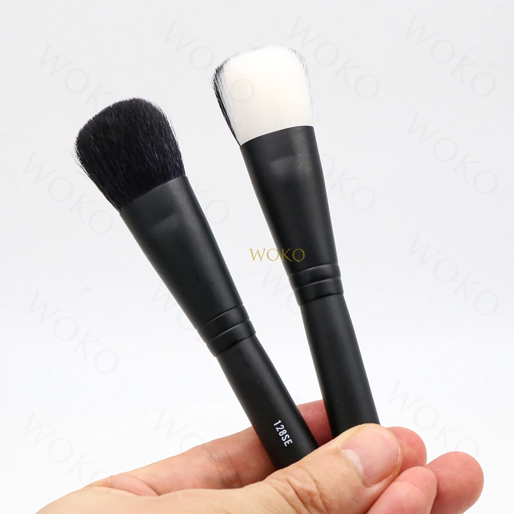 

Mini Blush Brush Face Contour Foundation Blush Brush Cream Liquid Small Blending Brush Synthetic & Goat Hair Makeup Brush M128SE