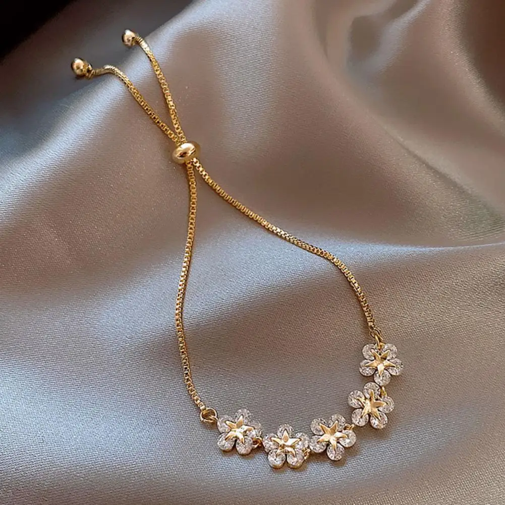 

Adjustable Stylish Sweet Fashion Appearance Bracelet Accessory Party Bracelet Stars Jewelry Gifts