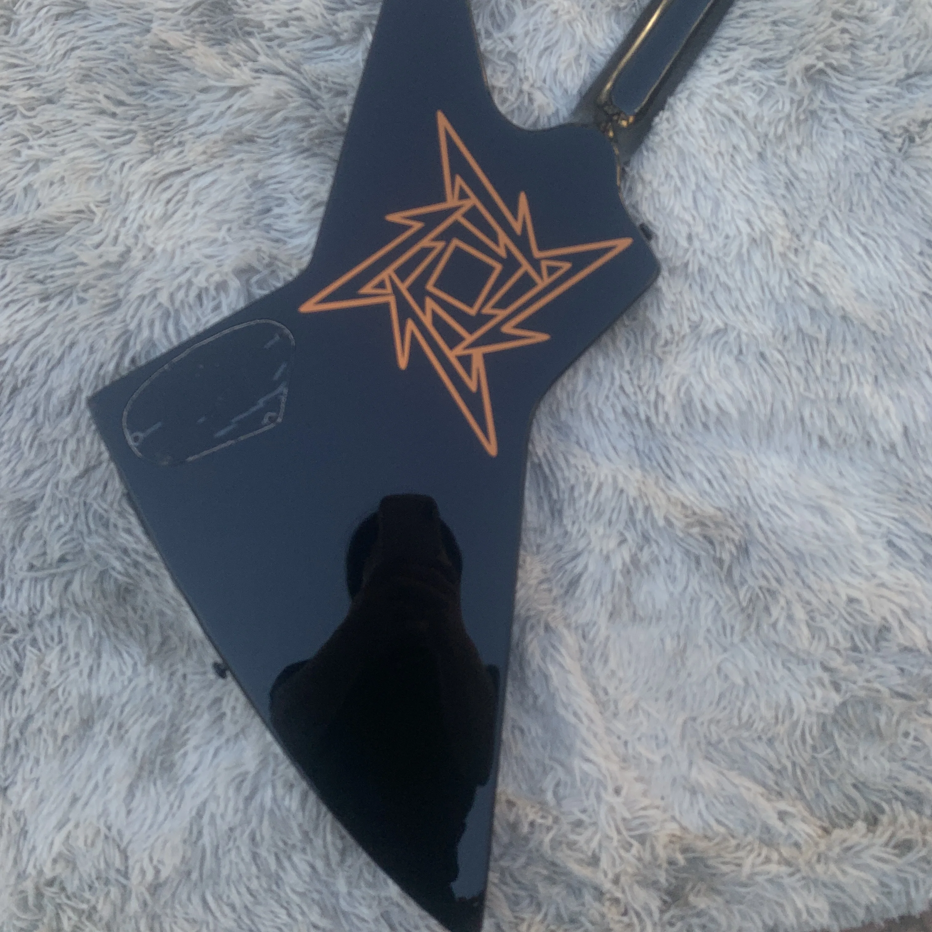 В наличии изготовленный на заказ звукосниматель для электрогитары James Hetfield Elk Skull