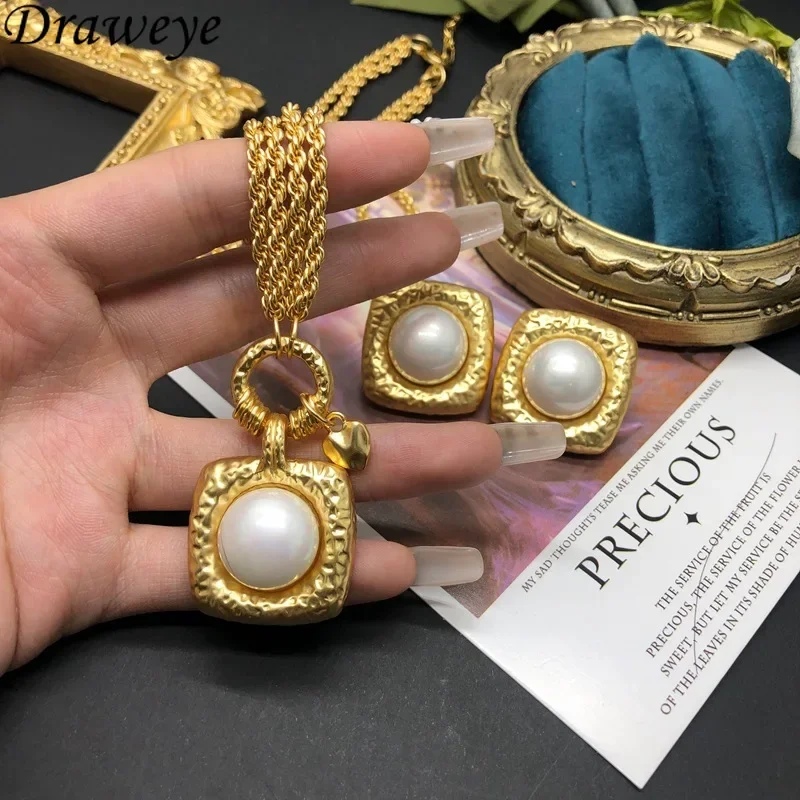 Серьги Draweye с жемчугом